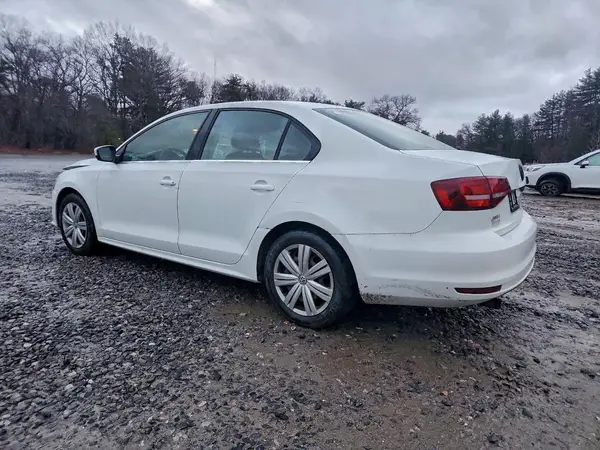 3VW2B7AJ6HM334123 2017 VOLKSWAGEN JETTA - Image 2