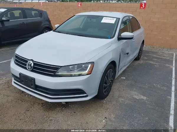 3VW2B7AJ6HM343145 2017 VOLKSWAGEN JETTA - Image 2