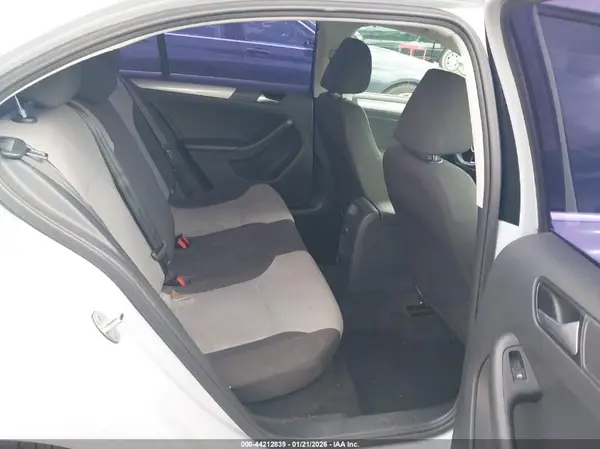 3VW2B7AJ6HM343145 2017 VOLKSWAGEN JETTA - Image 8