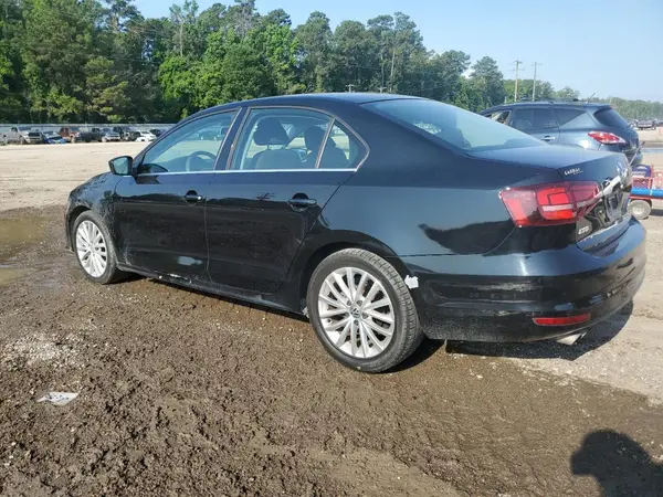 3VW2B7AJ6HM350600 2017 VOLKSWAGEN JETTA - Image 2