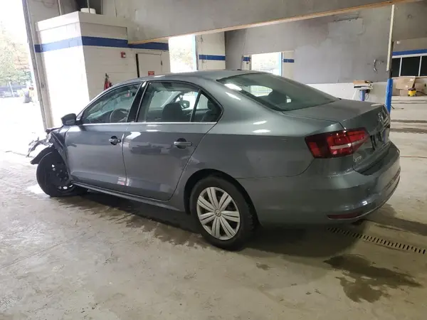 3VW2B7AJ6HM358163 2017 VOLKSWAGEN JETTA - Image 2