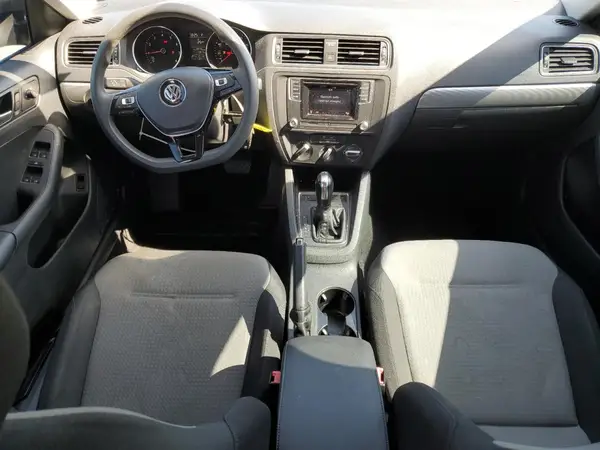 3VW2B7AJ6HM358843 2017 VOLKSWAGEN JETTA - Image 8