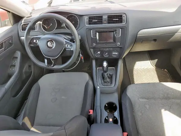 3VW2B7AJ6HM363749 2017 VOLKSWAGEN JETTA - Image 8