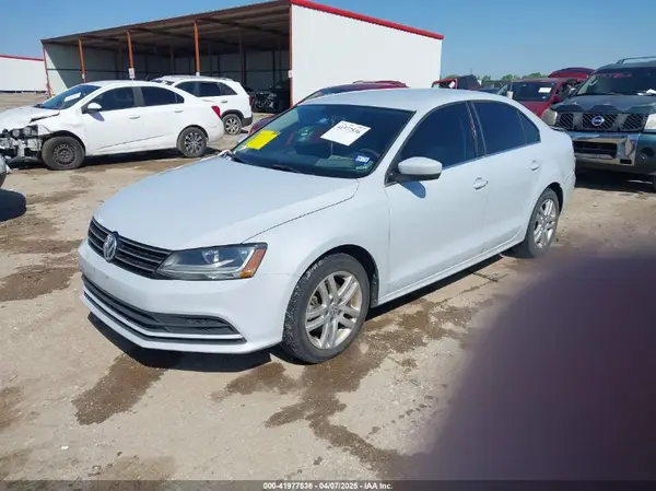 3VW2B7AJ6HM368918 2017 VOLKSWAGEN JETTA - Image 2
