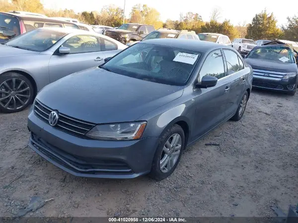 3VW2B7AJ6HM373021 2017 VOLKSWAGEN JETTA - Image 2