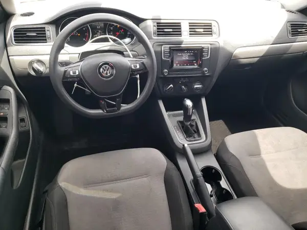 3VW2B7AJ6HM375349 2017 VOLKSWAGEN JETTA - Image 8