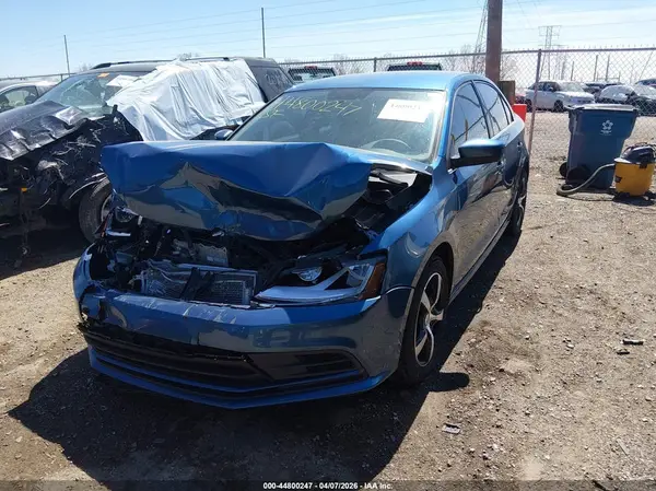 3VW2B7AJ6HM375514 2017 VOLKSWAGEN JETTA - Image 2