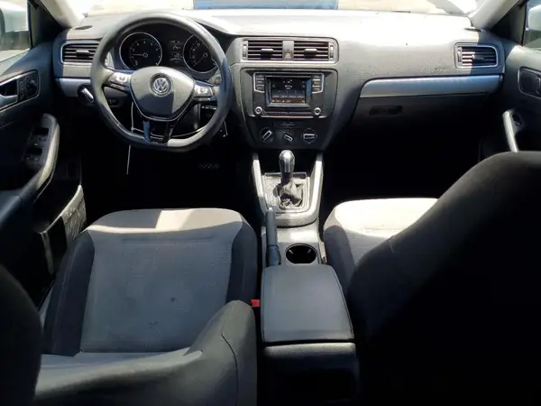 3VW2B7AJ6HM389106 2017 VOLKSWAGEN JETTA - Image 8