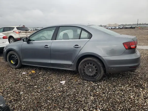 3VW2B7AJ6HM392443 2017 VOLKSWAGEN JETTA - Image 2