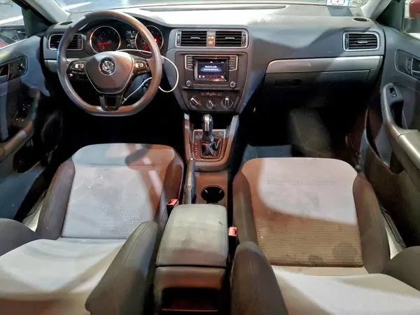 3VW2B7AJ6HM396069 2017 VOLKSWAGEN JETTA - Image 8