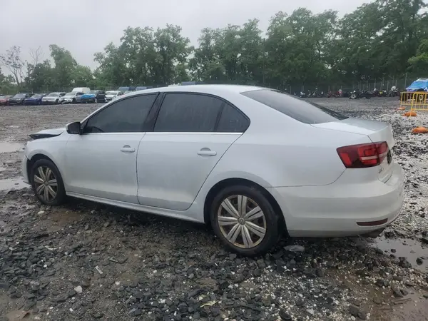 3VW2B7AJ6HM402842 2017 VOLKSWAGEN JETTA - Image 2