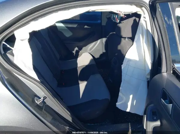 3VW2B7AJ6HM405210 2017 VOLKSWAGEN JETTA - Image 8