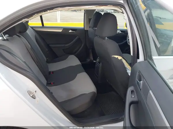 3VW2B7AJ6HM406745 2017 VOLKSWAGEN JETTA - Image 8