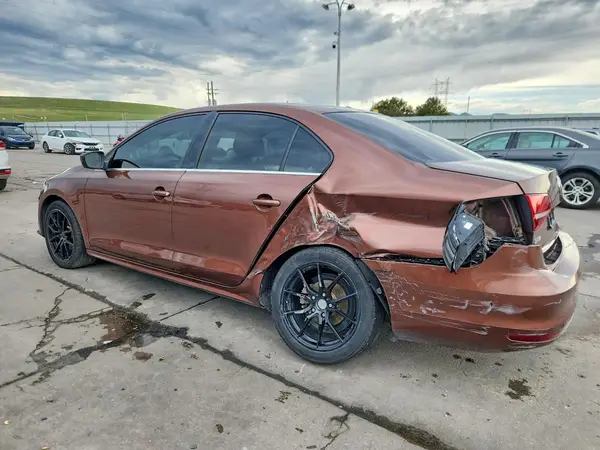 3VW2B7AJ6HM409130 2017 VOLKSWAGEN JETTA - Image 2