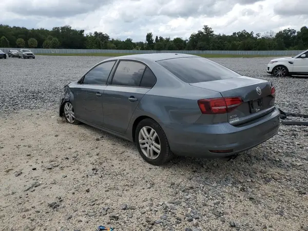 3VW2B7AJ6JM208754 2018 VOLKSWAGEN JETTA - Image 2