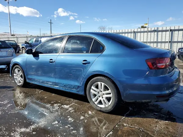 3VW2B7AJ6JM209645 2018 VOLKSWAGEN JETTA - Image 2
