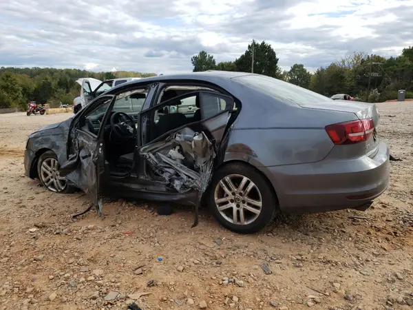 3VW2B7AJ6JM212836 2018 VOLKSWAGEN JETTA - Image 2