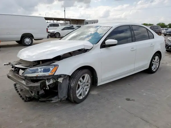 3VW2B7AJ6JM216093 2018 VOLKSWAGEN JETTA - Image 1