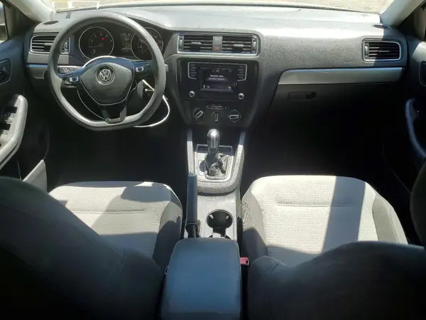 3VW2B7AJ6JM261602 2018 VOLKSWAGEN JETTA - Image 8
