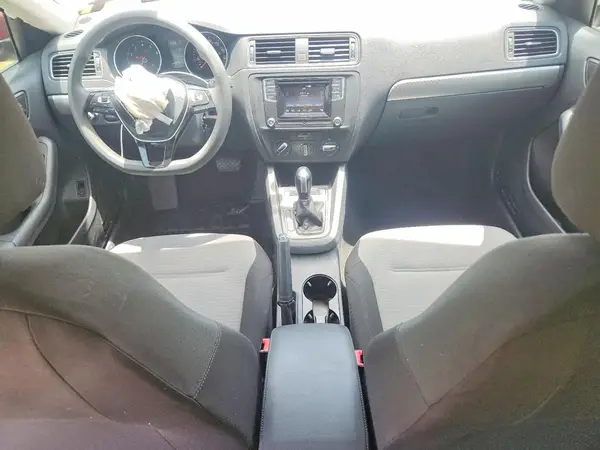 3VW2B7AJ7HM201953 2017 VOLKSWAGEN JETTA - Image 8