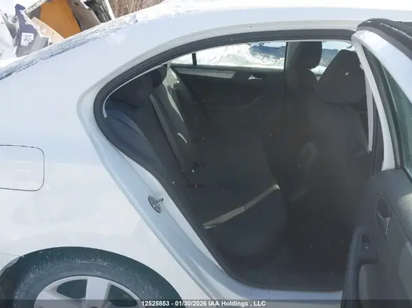 3VW2B7AJ7HM203685 2017 VOLKSWAGEN JETTA - Image 8