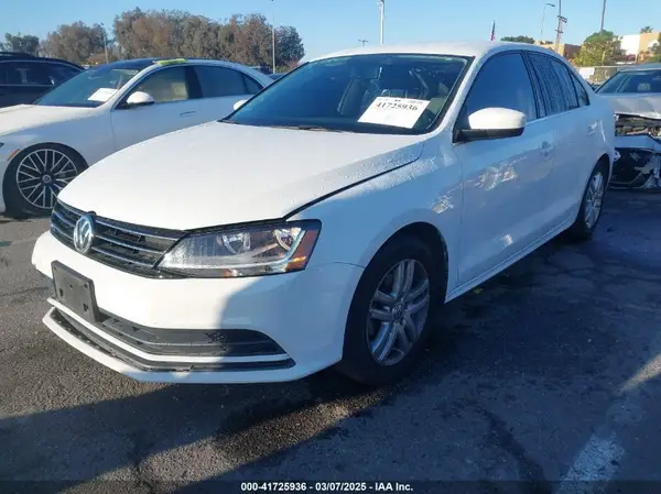 3VW2B7AJ7HM210670 2017 VOLKSWAGEN JETTA - Image 2