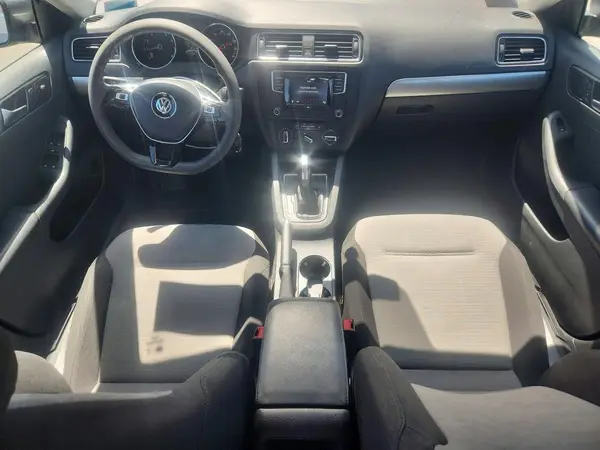 3VW2B7AJ7HM211401 2017 VOLKSWAGEN JETTA - Image 8