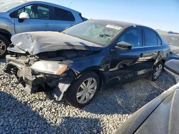 3VW2B7AJ7HM220468 2017 VOLKSWAGEN JETTA - Image 1