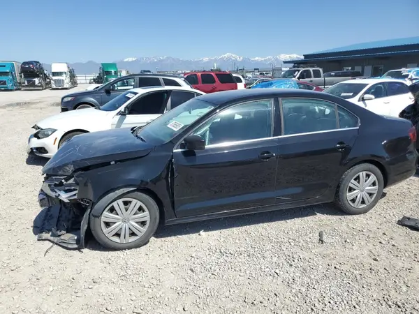 3VW2B7AJ7HM221099 2017 VOLKSWAGEN JETTA - Image 1