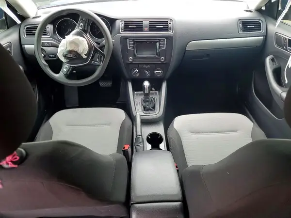 3VW2B7AJ7HM224570 2017 VOLKSWAGEN JETTA - Image 8