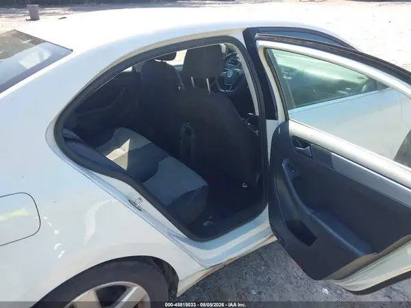 3VW2B7AJ7HM234919 2017 VOLKSWAGEN JETTA - Image 8