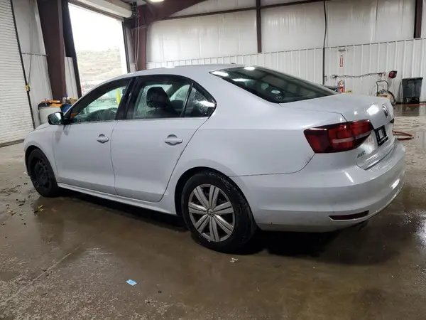 3VW2B7AJ7HM237609 2017 VOLKSWAGEN JETTA - Image 2