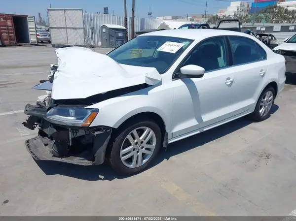 3VW2B7AJ7HM241403 2017 VOLKSWAGEN JETTA - Image 2
