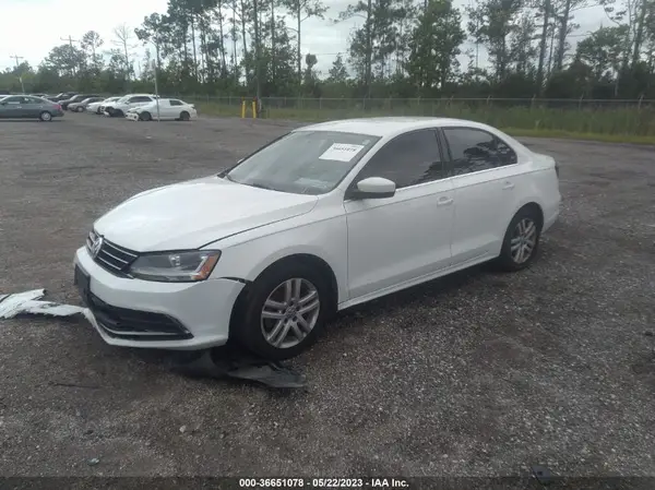 3VW2B7AJ7HM241496 2017 VOLKSWAGEN JETTA - Image 2