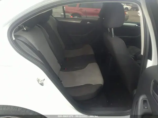 3VW2B7AJ7HM241496 2017 VOLKSWAGEN JETTA - Image 8