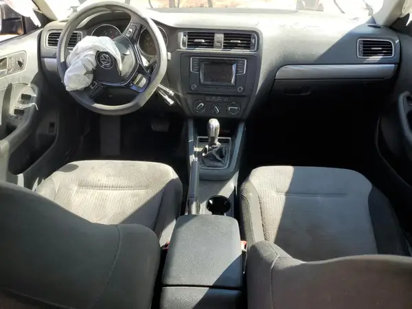 3VW2B7AJ7HM255317 2017 VOLKSWAGEN JETTA - Image 8