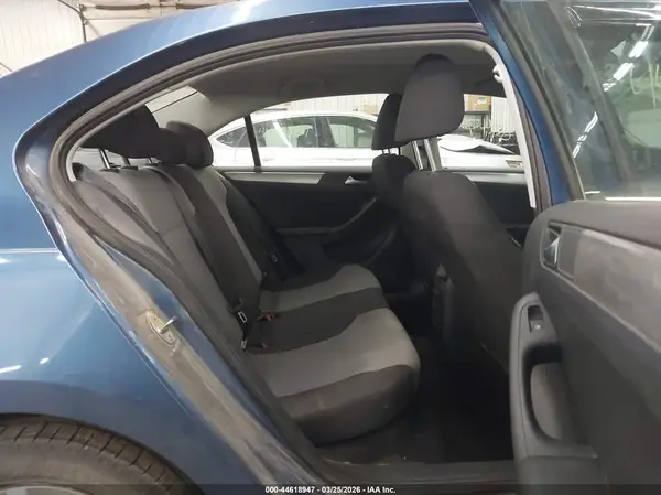 3VW2B7AJ7HM255978 2017 VOLKSWAGEN JETTA - Image 8