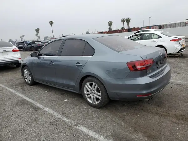 3VW2B7AJ7HM259299 2017 VOLKSWAGEN JETTA - Image 2