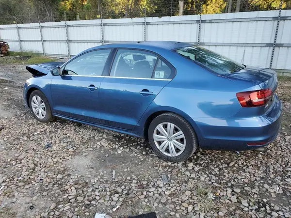 3VW2B7AJ7HM292335 2017 VOLKSWAGEN JETTA - Image 2
