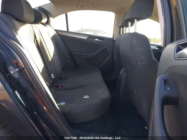 3VW2B7AJ7HM307030 2017 VOLKSWAGEN JETTA - Image 8
