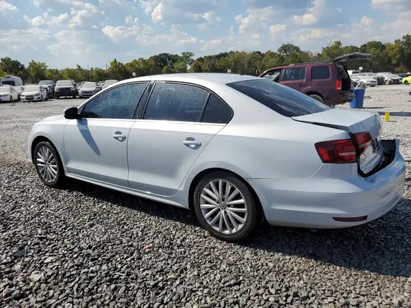 3VW2B7AJ7HM312244 2017 VOLKSWAGEN JETTA - Image 2