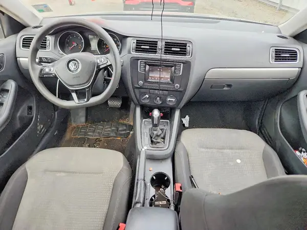 3VW2B7AJ7HM317086 2017 VOLKSWAGEN JETTA - Image 8