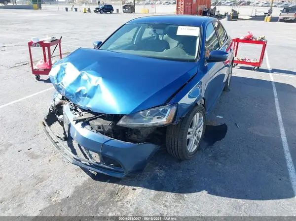 3VW2B7AJ7HM321848 2017 VOLKSWAGEN JETTA - Image 2