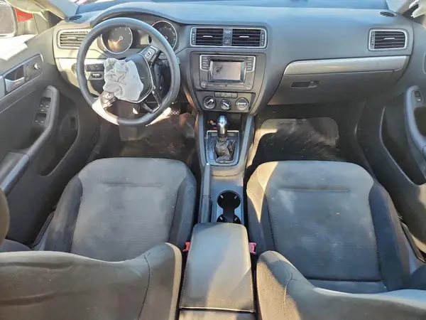 3VW2B7AJ7HM323700 2017 VOLKSWAGEN JETTA - Image 8