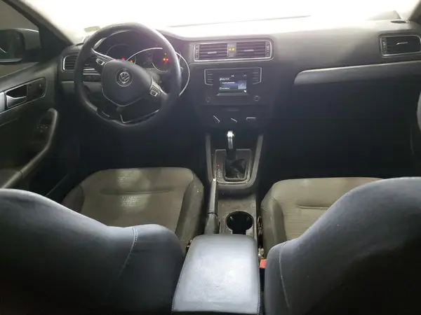 3VW2B7AJ7HM334390 2017 VOLKSWAGEN JETTA - Image 8