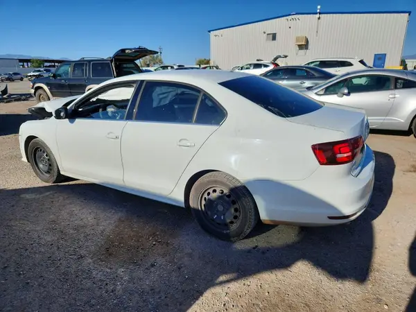 3VW2B7AJ7HM334891 2017 VOLKSWAGEN JETTA - Image 2