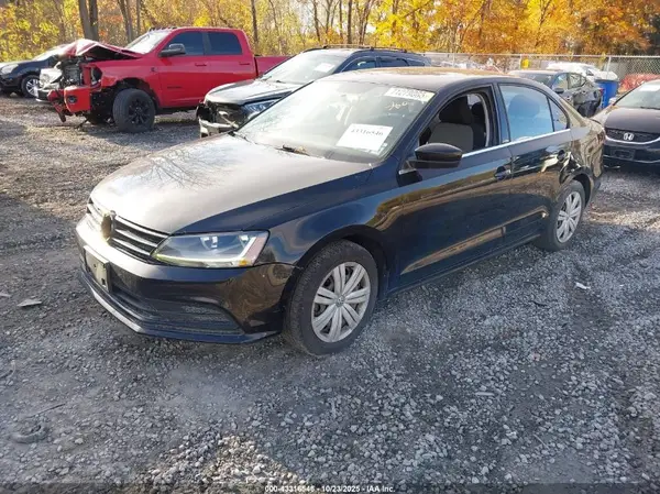3VW2B7AJ7HM349780 2017 VOLKSWAGEN JETTA - Image 2