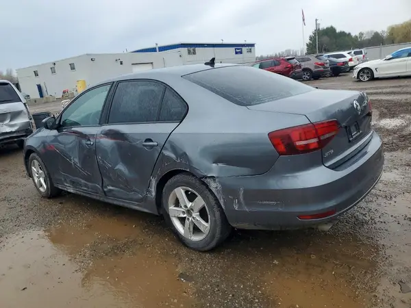 3VW2B7AJ7HM358575 2017 VOLKSWAGEN JETTA - Image 2