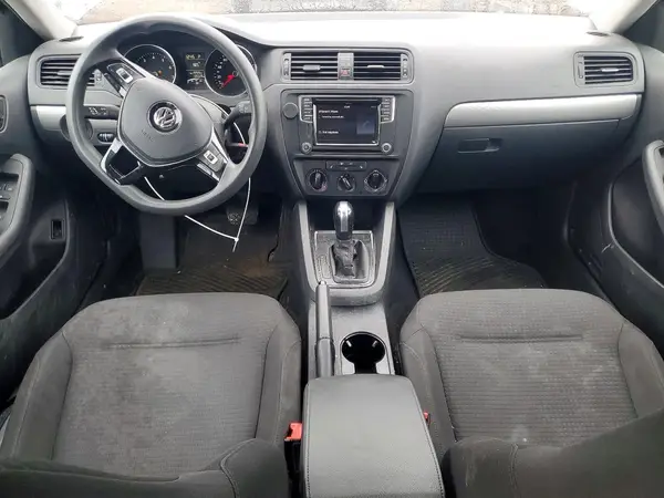 3VW2B7AJ7HM358575 2017 VOLKSWAGEN JETTA - Image 8