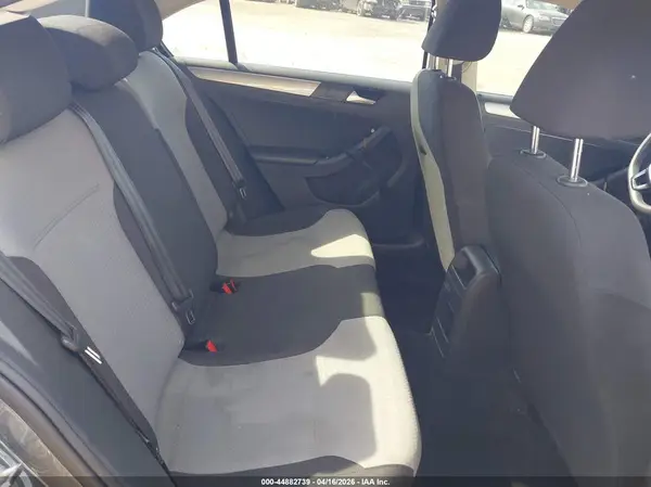 3VW2B7AJ7HM362478 2017 VOLKSWAGEN JETTA - Image 8